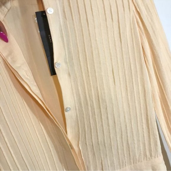 Marc Jacobs Pintuck Pleated Peplum Blouse Sz 4 Butternut Yellow NWT - Picture 7 of 11